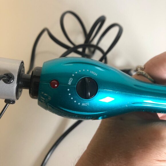 Bed Head Rock N Roller Bubble Curling Wand Hair Iron - Picture 5 of 6